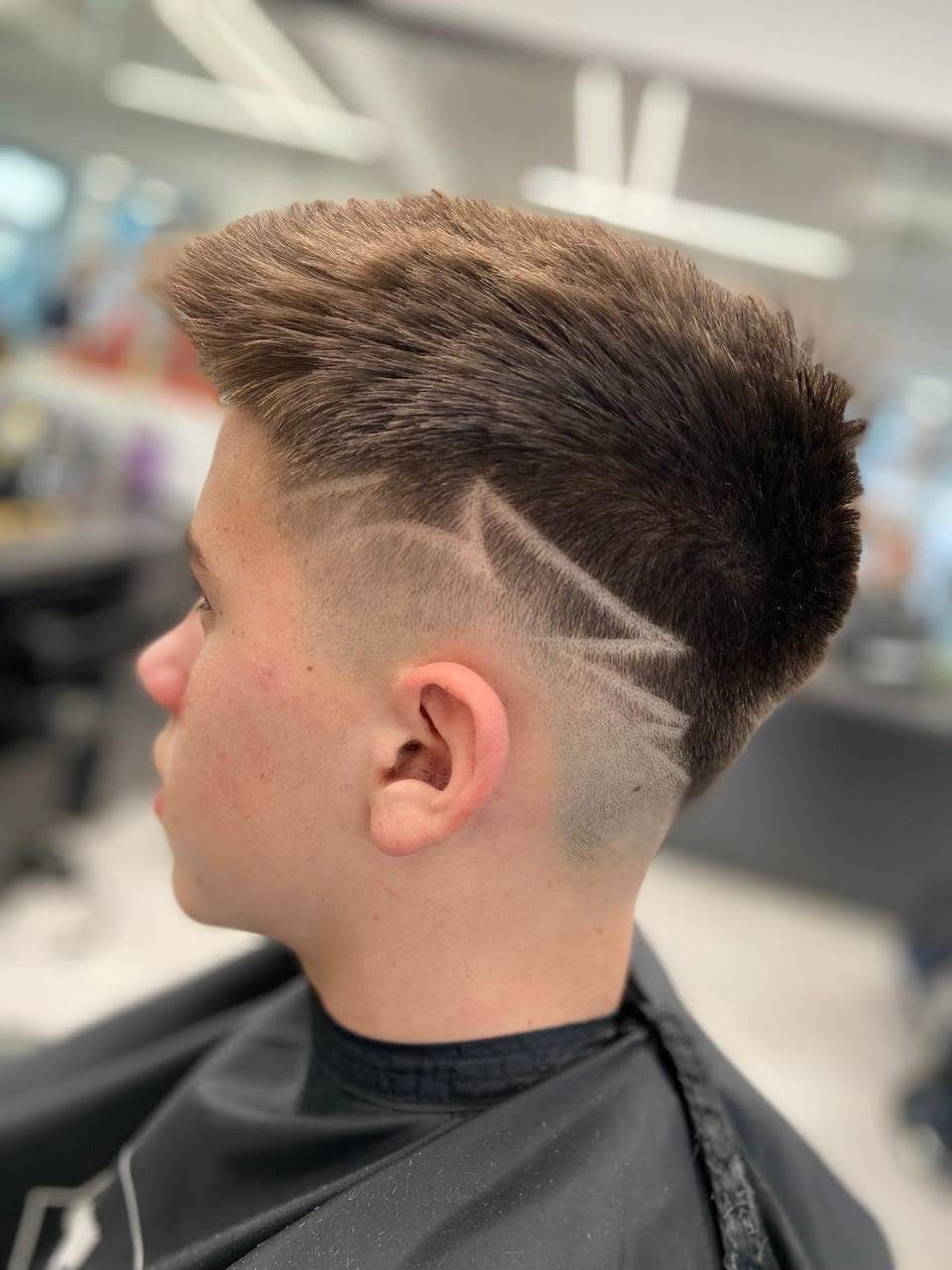 Hair tattoo con linee freestyle — MZ Barber Shop