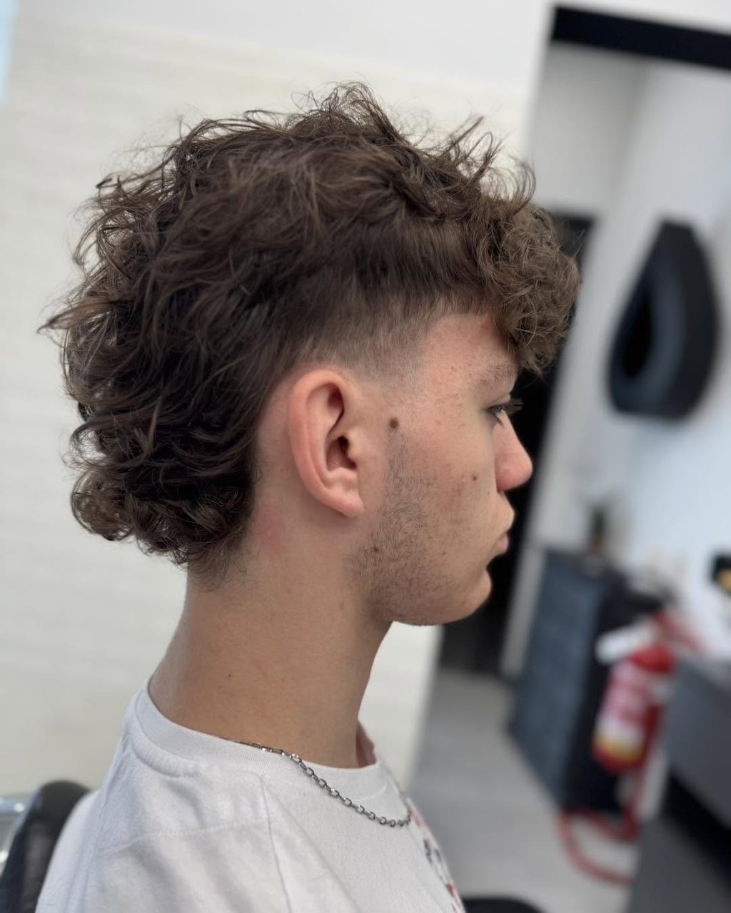 Mullet riccio moderno — MZ Barber Shop