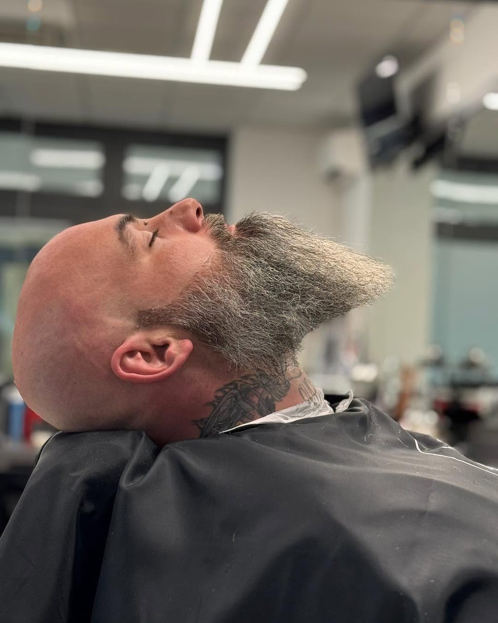 Barba scolpita di precisione — MZ Barber Shop