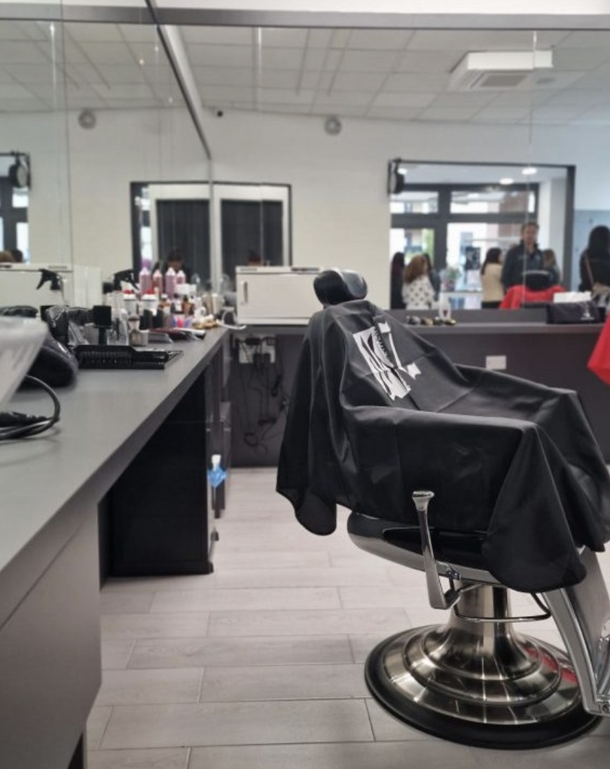 MZ Barber Corner area — photo 3